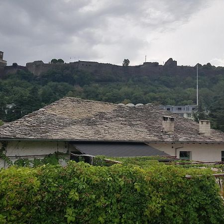 Eva Guesthouse Gjirokastër 외부 사진