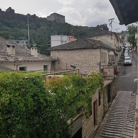 Eva Guesthouse Gjirokastër 외부 사진