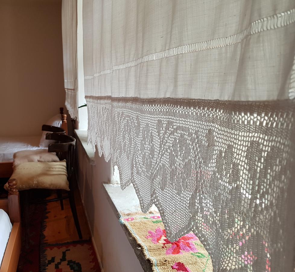 Eva Guesthouse Gjirokastër 외부 사진